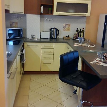 Isabell Apartments Gyor Exterior photo